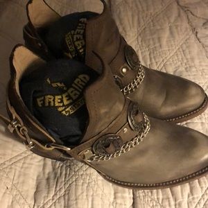 Freebird “Mystic” Booties size 9
